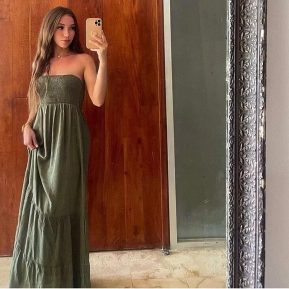 Zara Linen Blend Strapless Smocked Tiered Maxi Dress NWT Olive Green Size M - Picture 2 of 9